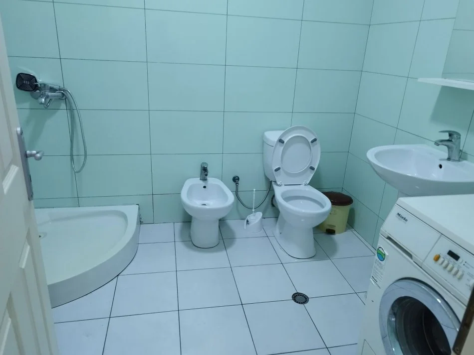 Tirane, Apartment for Rent 2+1+Balcony, 8th Floor, 74 m², €400 (Negotiable)