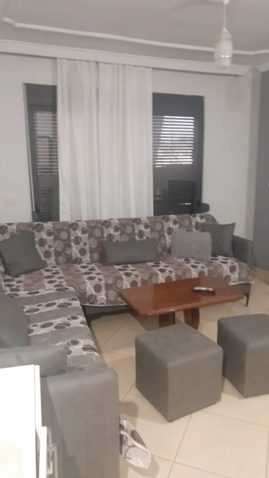 Tirane, Apartment 1+1 for Rent, 8th Floor, 70 m², €400 (Astir)