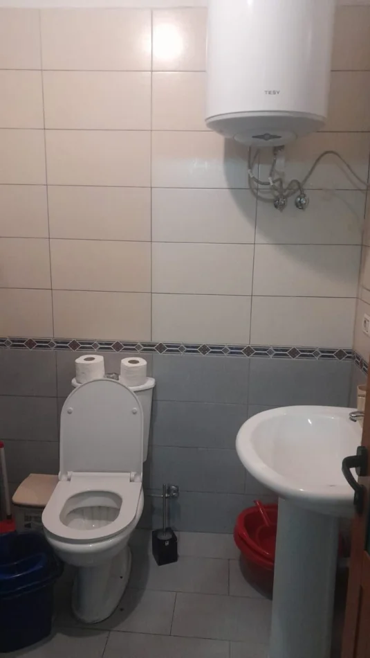 Tirane, Apartment 1+1 for Rent, 8th Floor, 70 m², €400 (Astir)