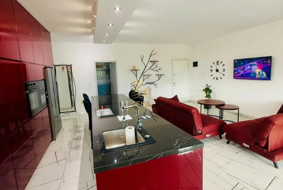 Tirane, 2+1 Apartment with Kitchenette and Balcony for Rent, 137 m², €1,200 (Liqeni i Thate)