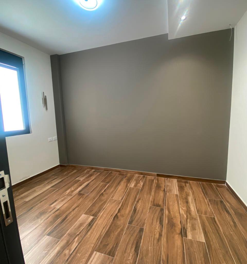 BUSINESS PREMISES FOR SALE – 21 Dhjetori, near Square 21