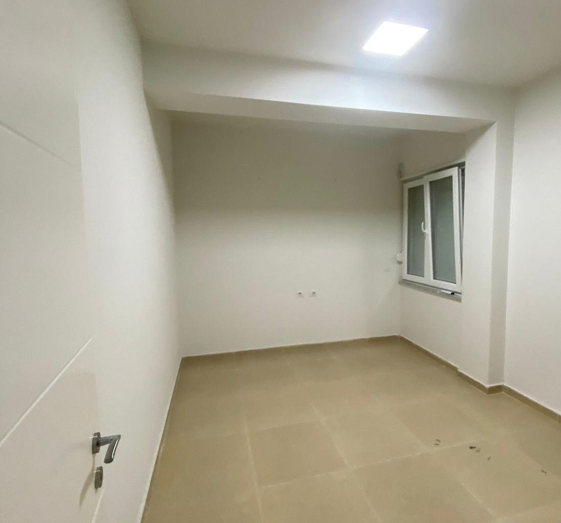 📌 Affitto ufficio 2+1 – Via dei Kosovari