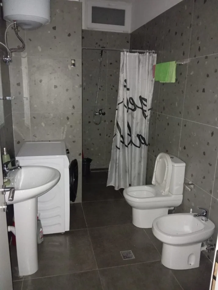 Tirana, Apartment for Rent 2+1+Balcony, 6th Floor, 100 m², €600 (5 MONTHS)
