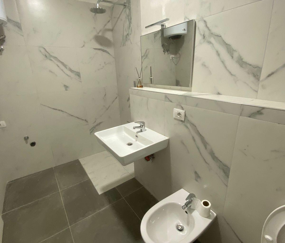 🏢 Ufficio in affitto 2+1 – Via dei Kosovo ✨