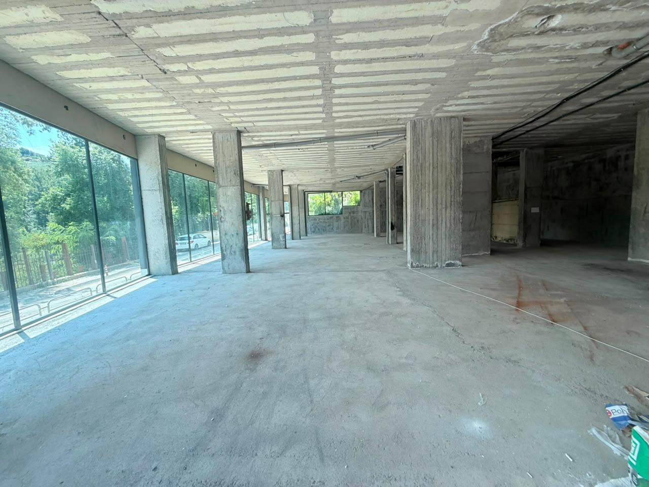 🏢 Ambient Commerciale in Affitto | Giardino Zoologico | 600 m²