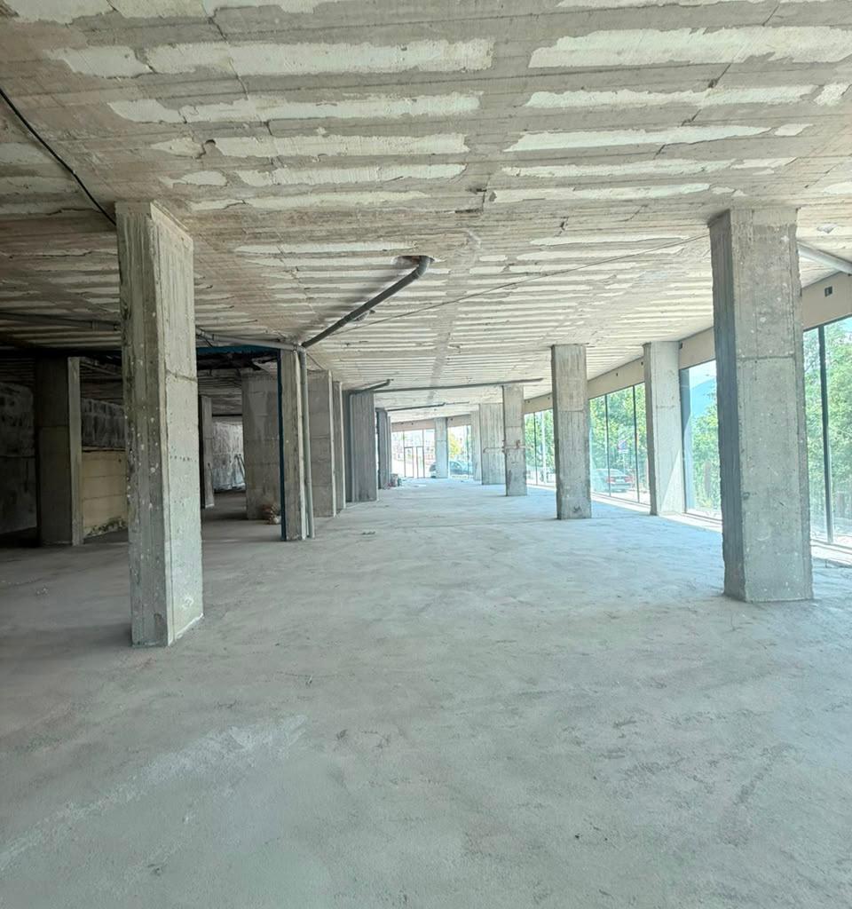 🏢 Ambient Commerciale in Affitto | Giardino Zoologico | 600 m²