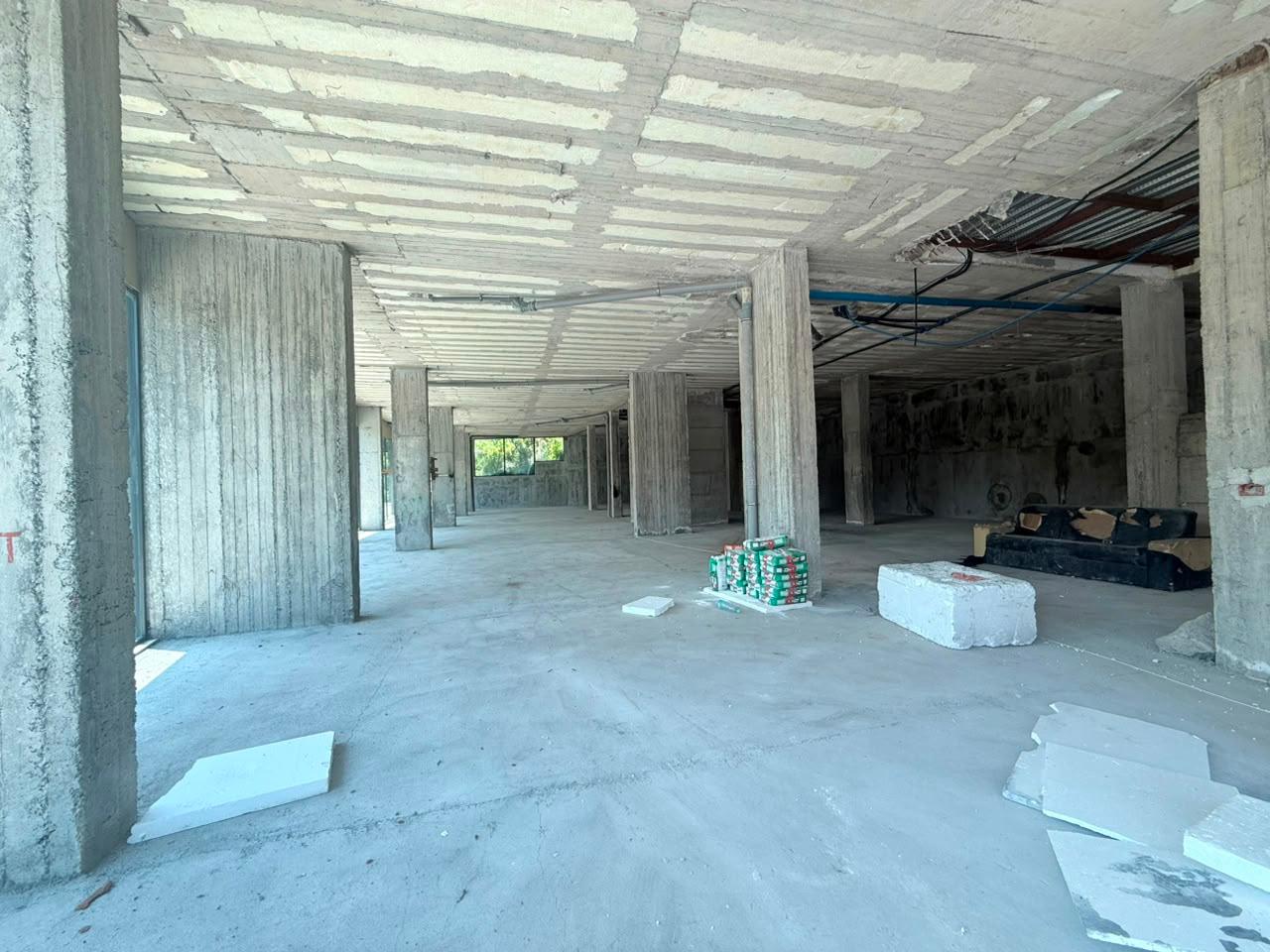 🏢 Ambient Commerciale in Affitto | Giardino Zoologico | 600 m²