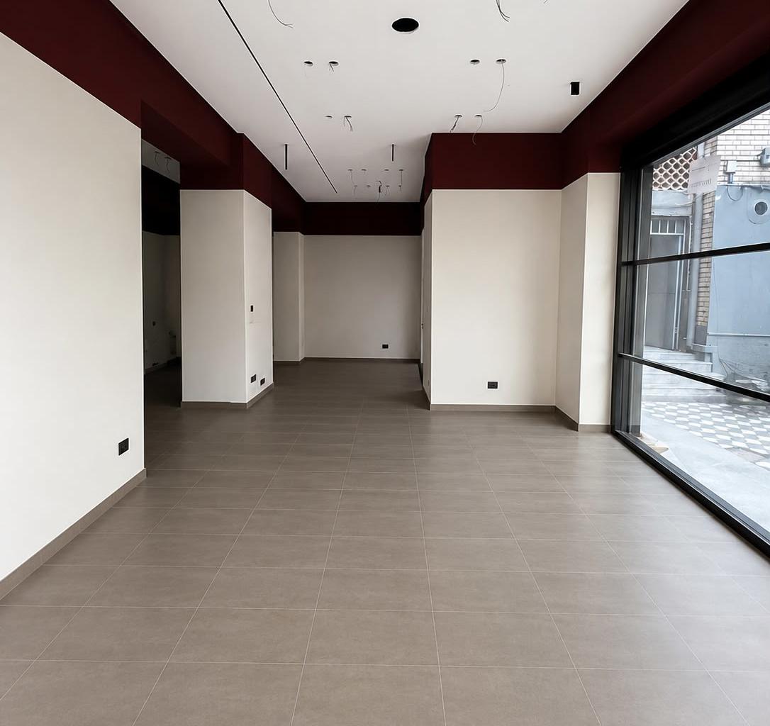 For Rent: Premium Business Environment – 21 Dhjetori, Main Street