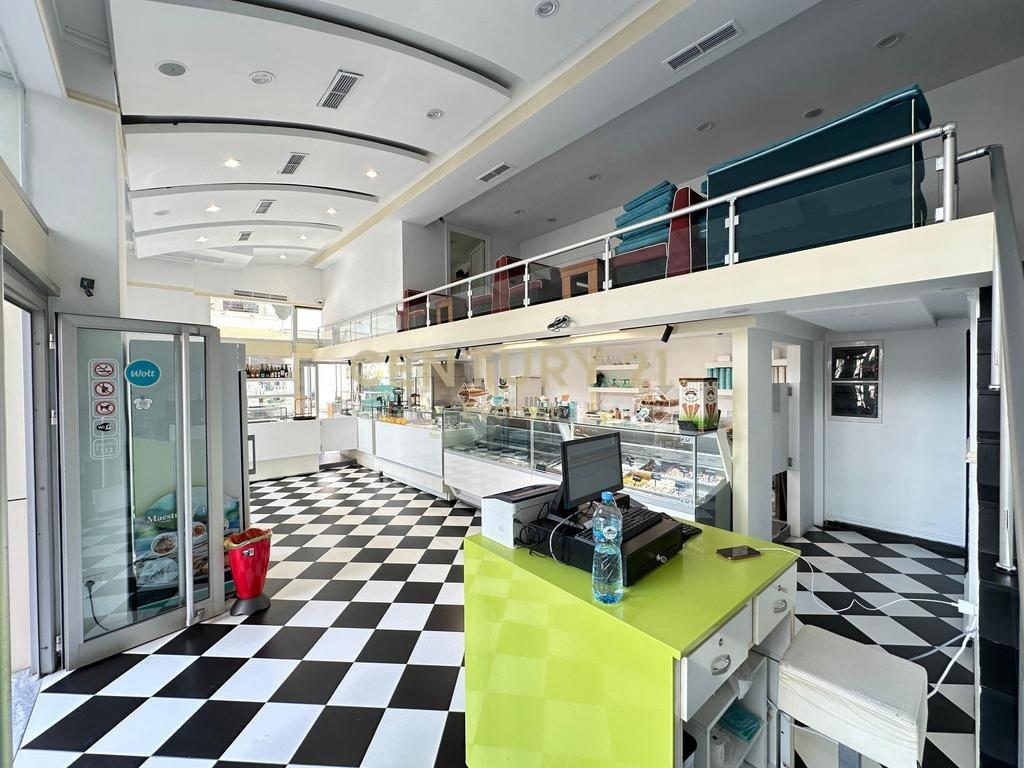 DELJORGJI, BUSINESS GELATERIA IN AFFITTO