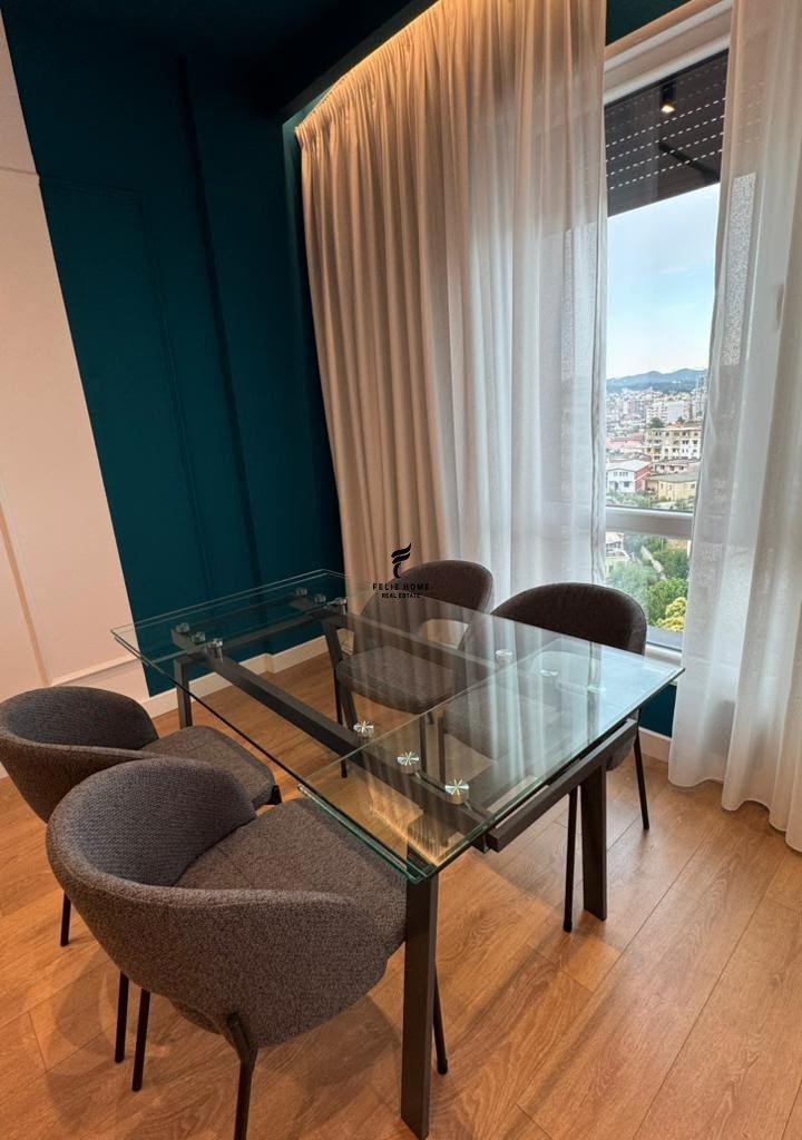 APARTAMENT ME QERA 1+1 PORCELAN 80.000 LEKE FH-82752