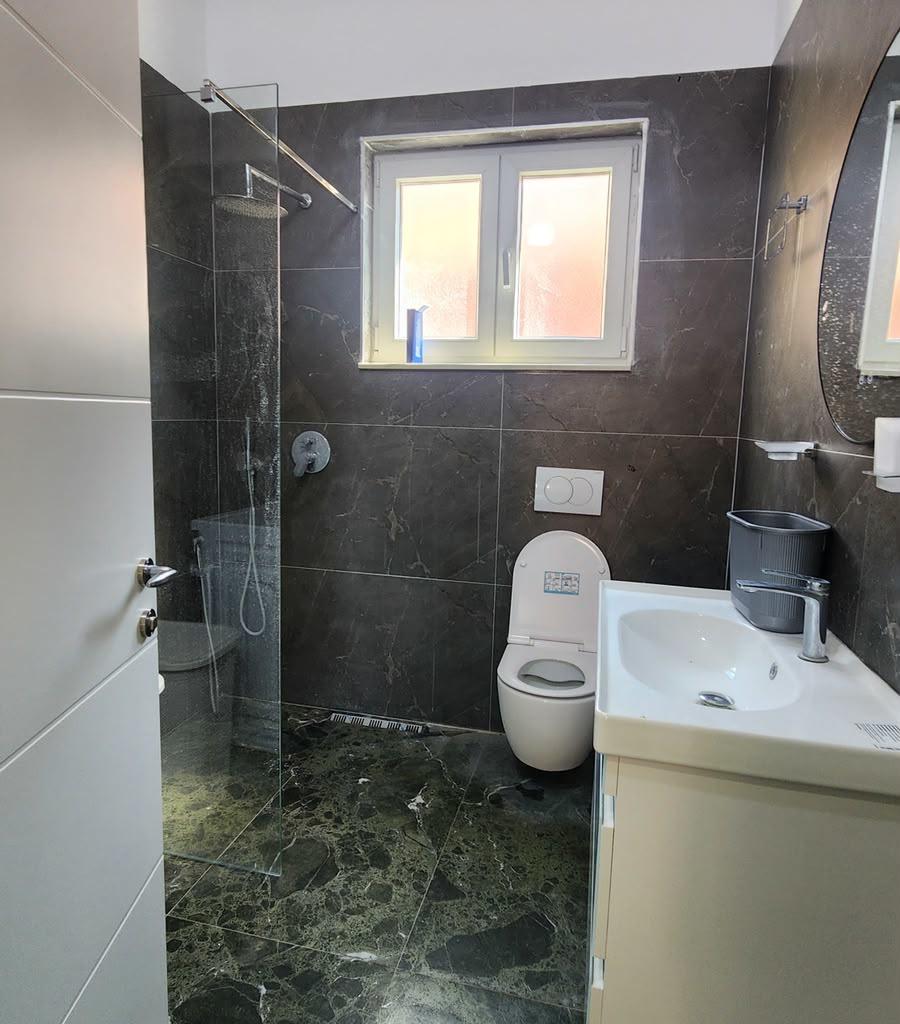 Case 3+1 con cortile - Quartiere Shqiponja