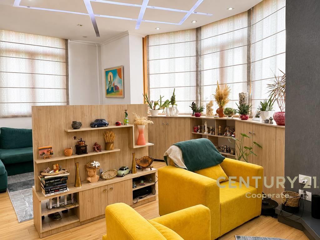 Villa for Sale within a Complex, Vishnje