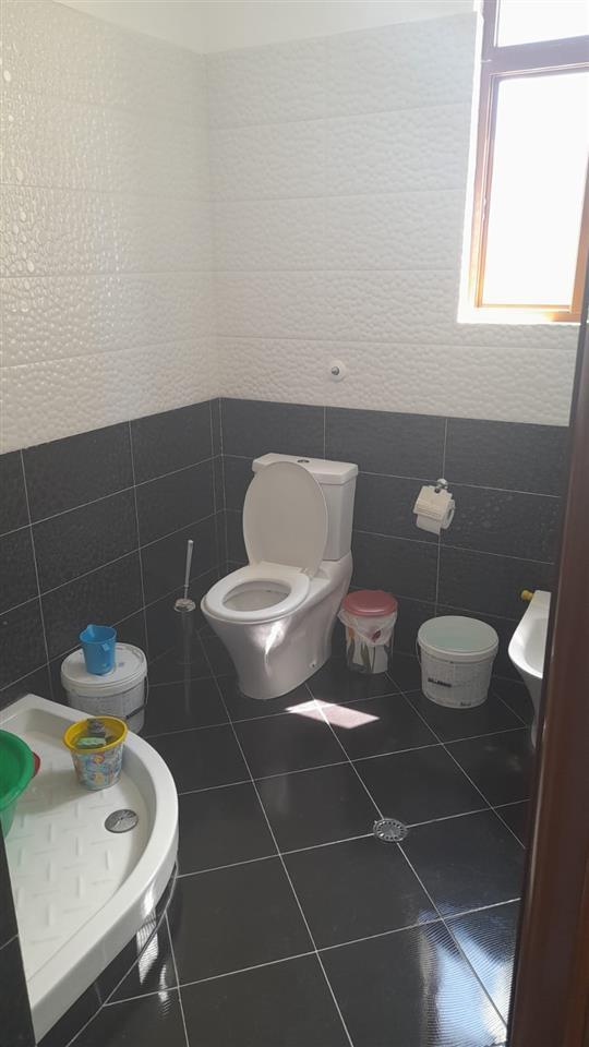 For Sale: Villa 328m², Shkoze!