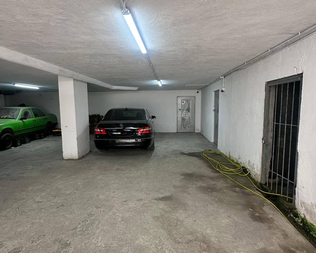Parking Spots for Sale, 5 Maji