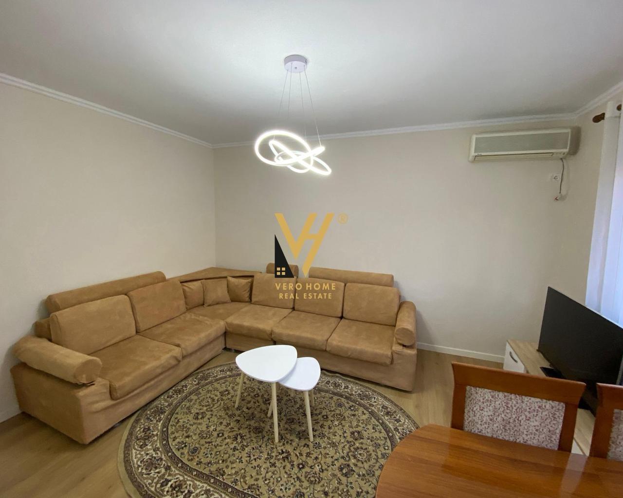 JEPET APARTAMENT 2+1+BLK ME QERA TE MYSLYM SHYRI 65.000 LEKE