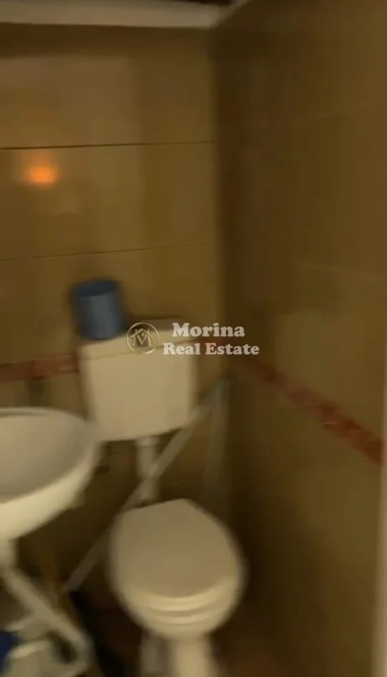Tirana, monolocale in vendita al piano 1, 58 m², 145.000 € (Porcellana)