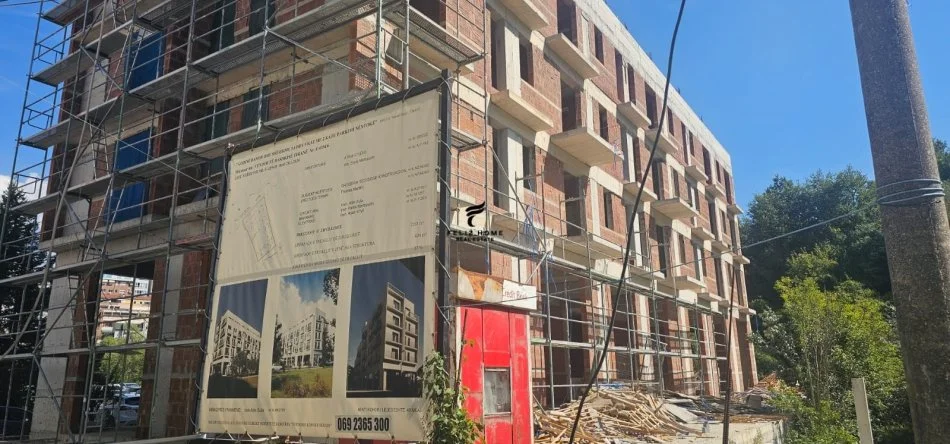 Tirane, vendesi appartamento 1+1 Piano 3, 52 m² 122.200 € (LIQUIDO TOTALE)