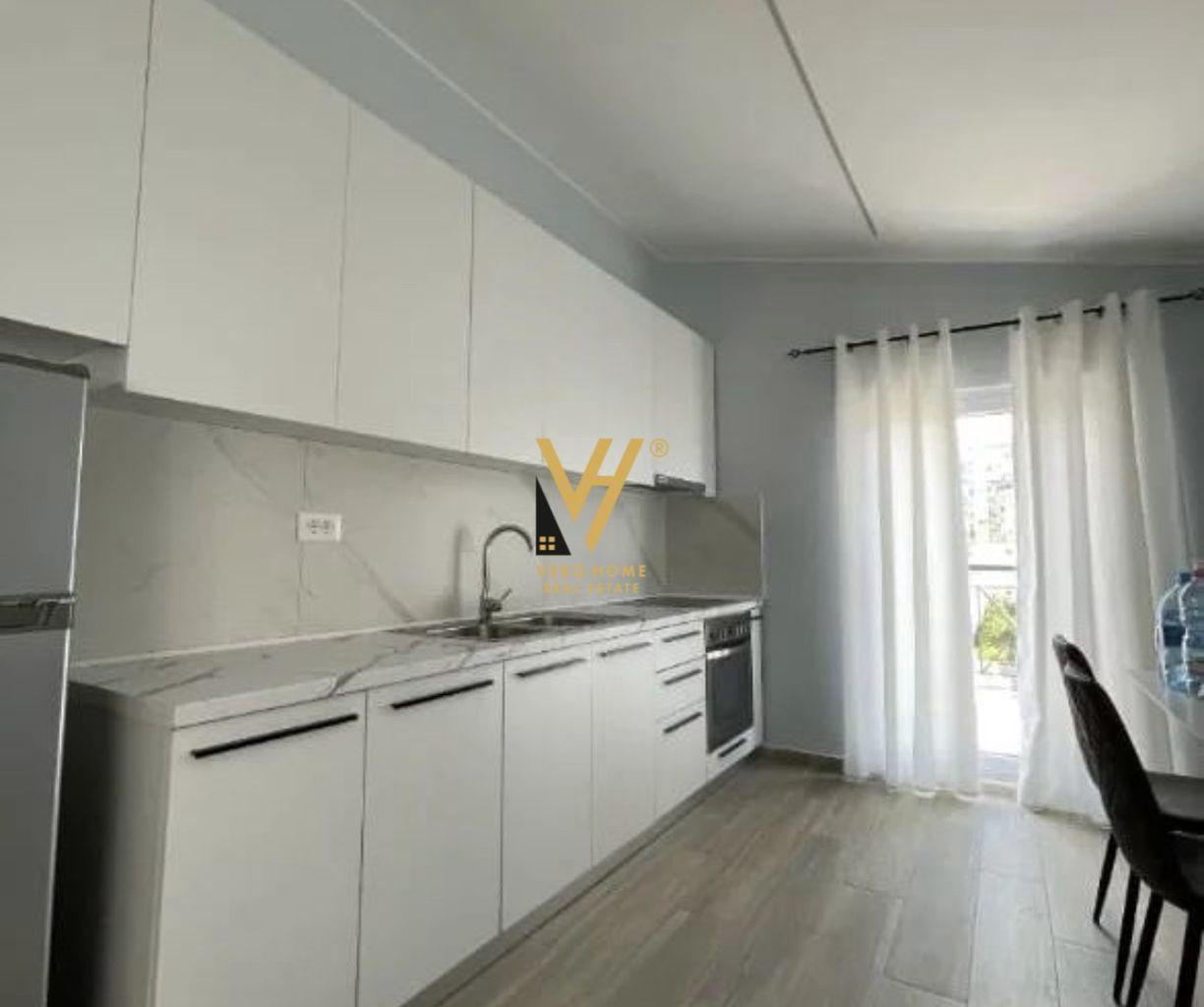 AFFITTO APPARTAMENTO 1+1+BLK CON VISTA PARCO 50.000 LEKE