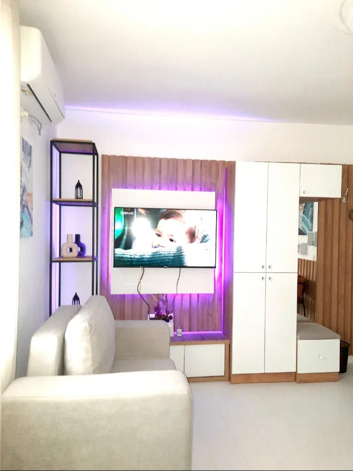 Tirane, monolocale in vendita al secondo piano, 34 m², 82.000 € (SCUOLA LIRISE)