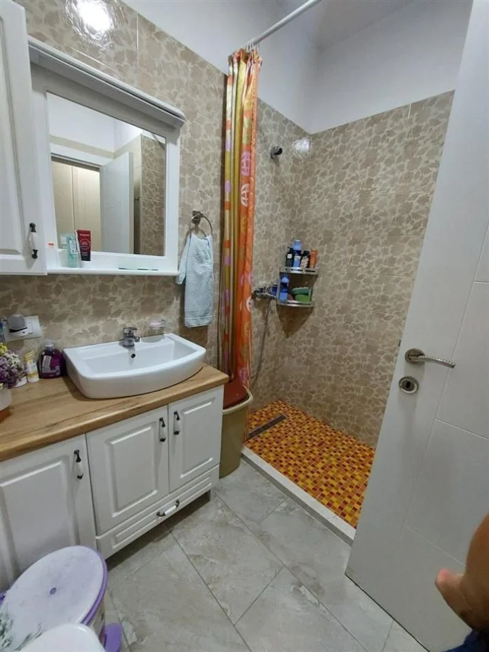 Tirane, Apartment for Sale 2+1, 3rd Floor, 78 m², €140,000 (KINOSTUDIO)