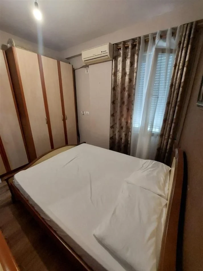 Tirane, Apartment for Sale 2+1, 3rd Floor, 78 m², €140,000 (KINOSTUDIO)