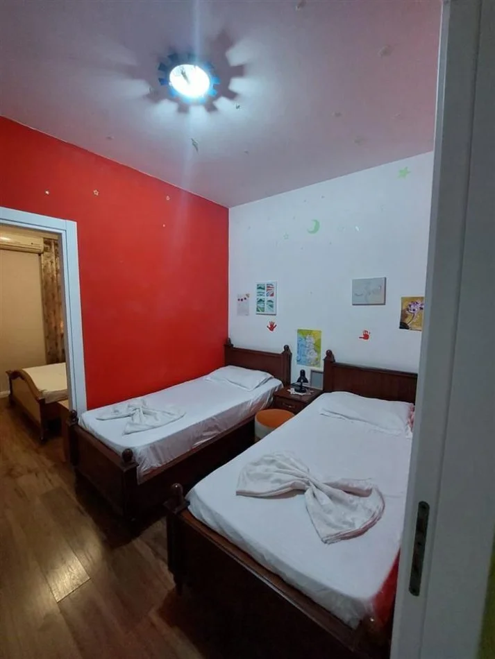 Tirane, Apartment for Sale 2+1, 3rd Floor, 78 m², €140,000 (KINOSTUDIO)