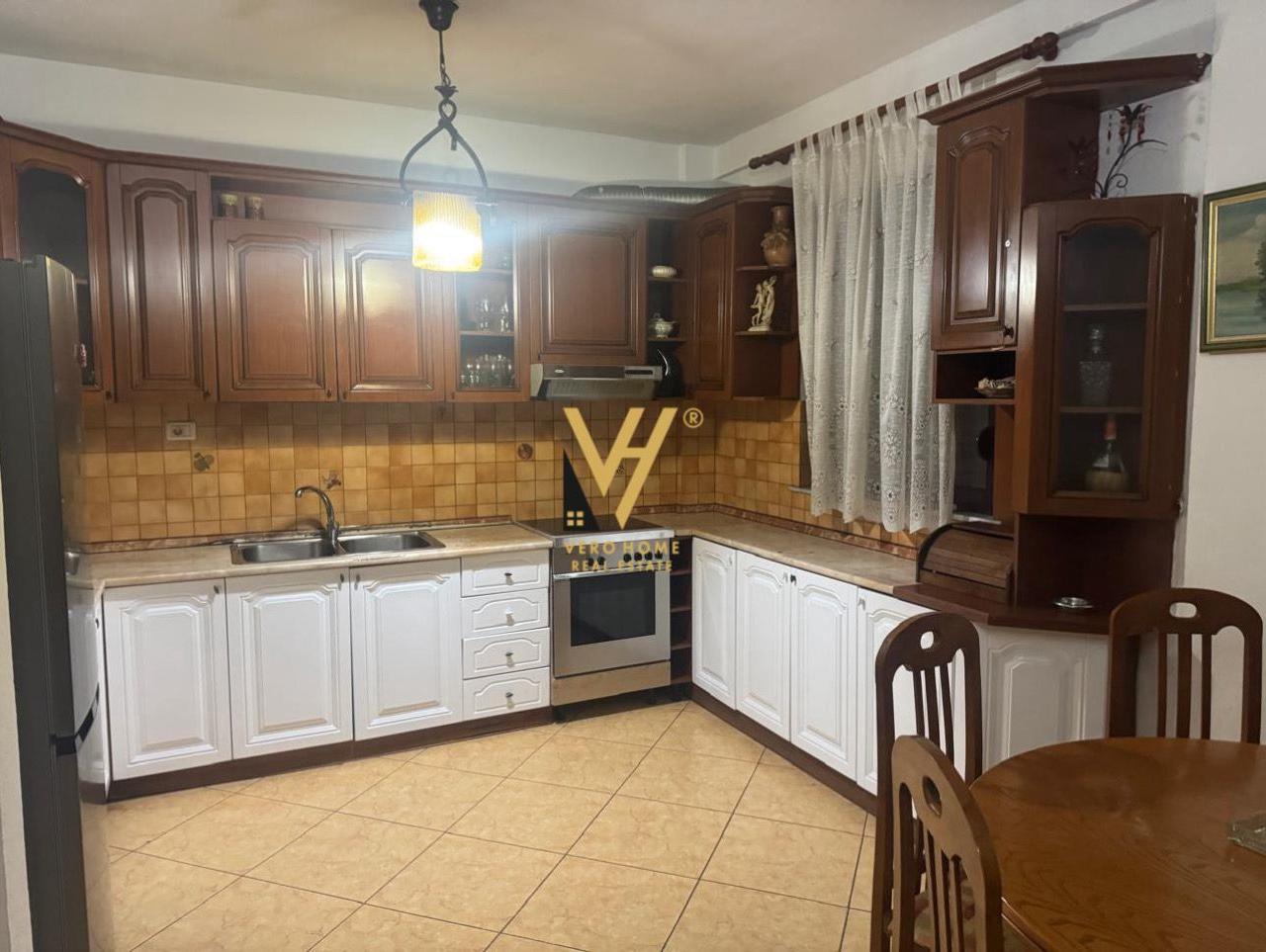 JEPET APARTAMENT 2+1+OBORR TE KODRA E DIELLIT 50.000 LEKE