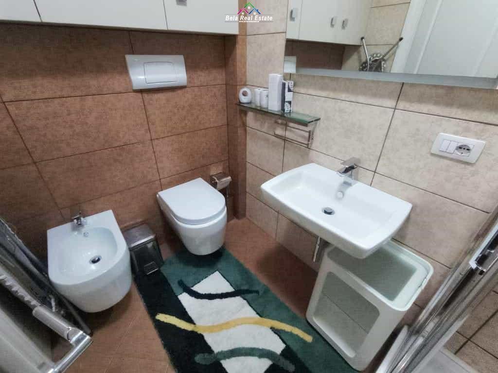 Apartament Me Qera 2+1 Tek 21 Dhjetori (ID B2201532) Tirane