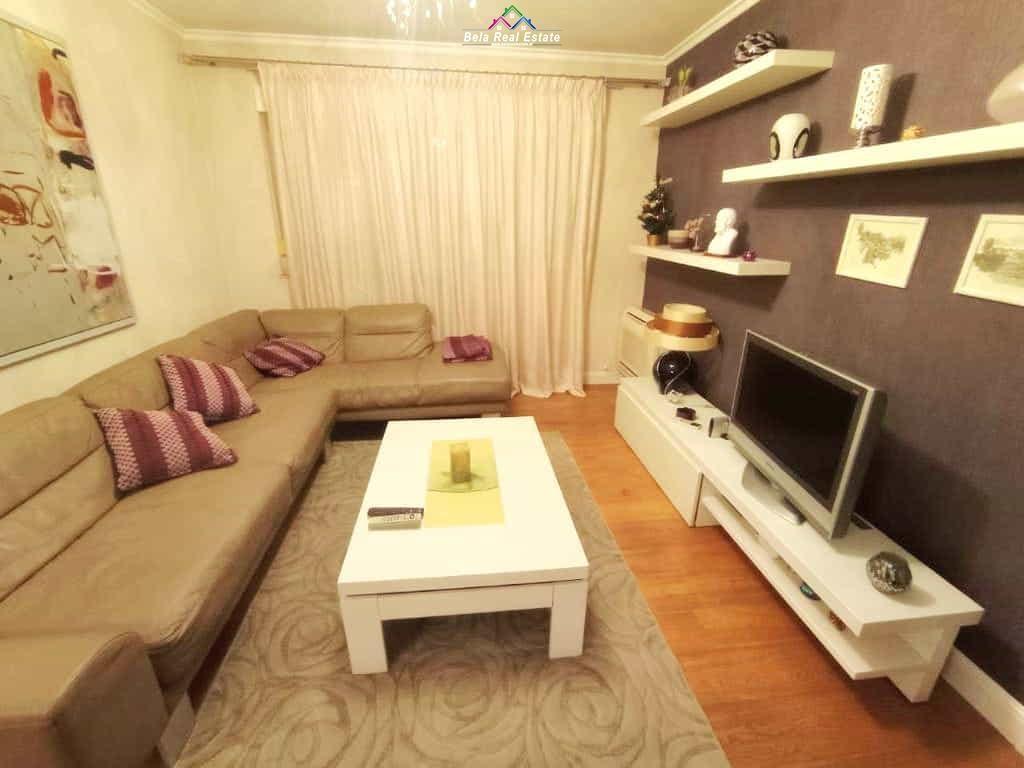 Apartament Me Qera 2+1 Tek 21 Dhjetori (ID B2201532) Tirane