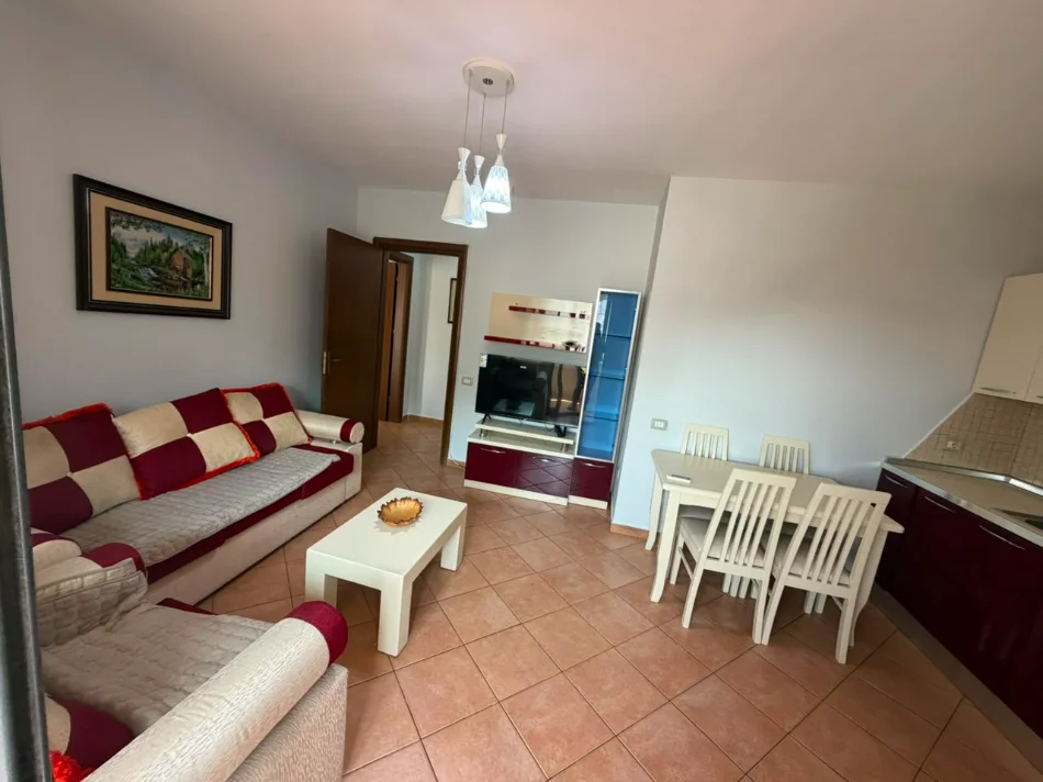 Tirana, 1+1 Apartment for Rent, Balcony, 6th Floor, 65 m², €500 (Near Elektrik Market / Ali Demi)