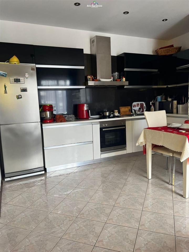 Apartament me qera 1+1 Tek Rruga e Kosovareve (ID B2101294)