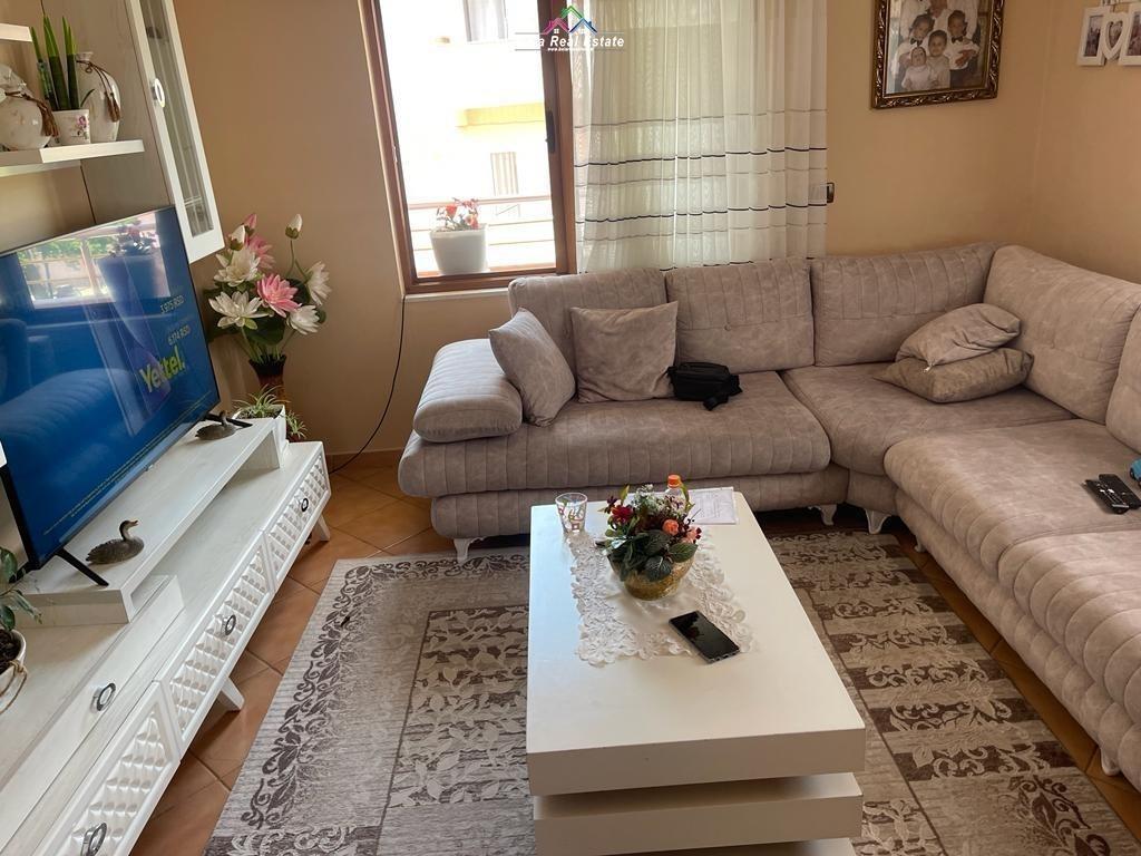 Shitet Vile 3 Kate Tek Varri I Bamit (ID BV039) Tirane