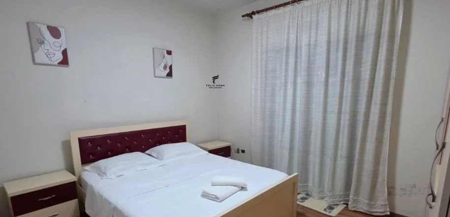 Tirana, affitto appartamento 1+1 con balcone, Piano 2, 70 m², 450 € (VIA ELBASAN)