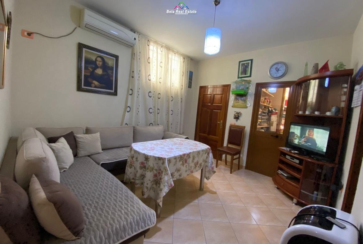 Vile Me Qera 3+1 ne Qender (ID BV22550) Tirane