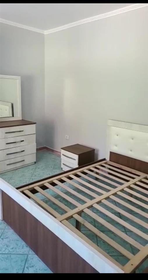 Casa Privata 1 Piano in Affitto in Via 21 Dhjetori (ID BV2239)