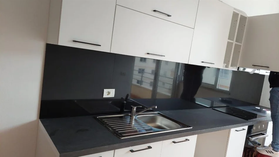 Tirane, jepet me qera apartament 2+1 Kati 8, 104 m² 450 € (Astir)