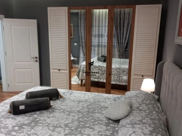 Tirana, Apartment for Rent 1+1+Balcony, 6th Floor, 70 m², €650 (Block)