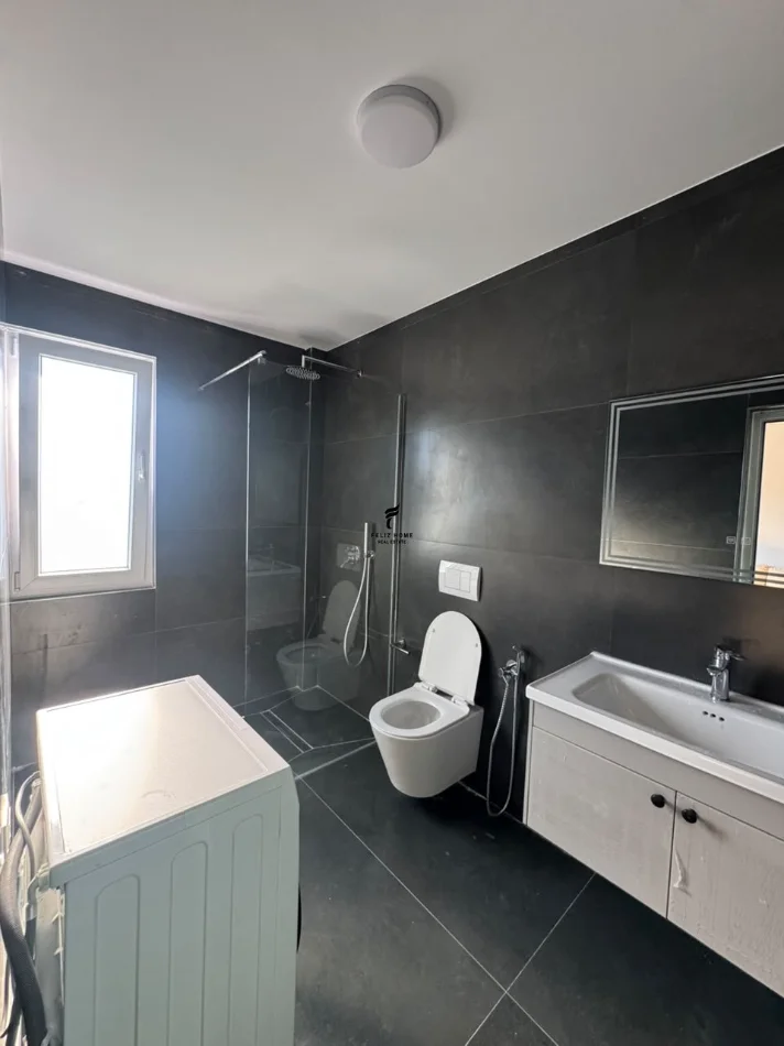 Tirane, jepet me qera apartament 1+1 Kati 6, 50 m² 550 € (VASIL SHANTO)
