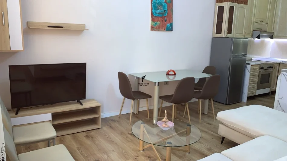 Tirane, affitto appartamento 2+1 Piano 2, 90 m² 650 € (VASIL SHANTO)
