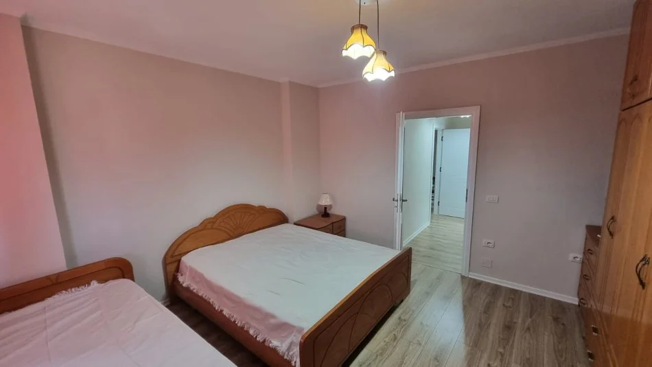 Tirane, affitto appartamento 1+1 al settimo piano, 65 m², 530 € (DON BOSKO)