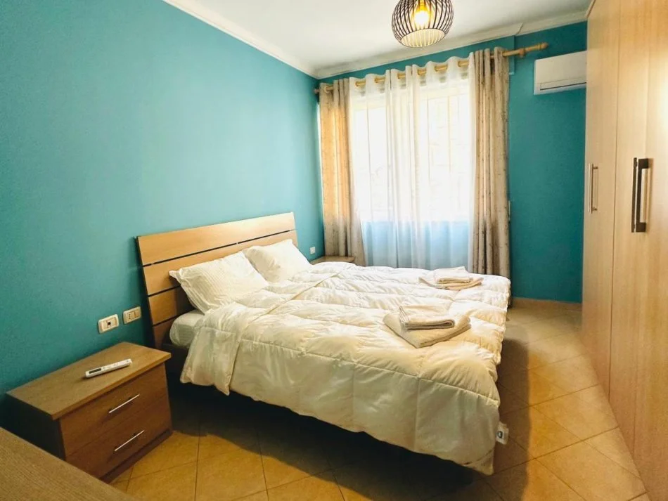 Tirane, for rent apartment 1+1+Balcony, 2nd Floor, 69 m², 750 € (Zogu I Boulevard)