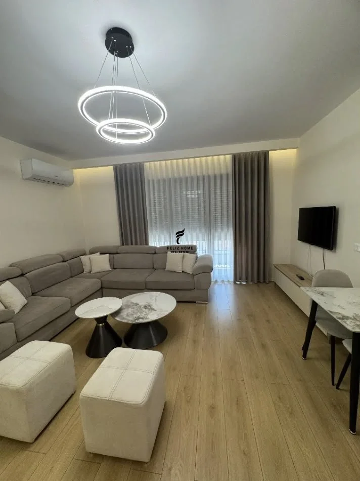 Tirane, affitto appartamento 1+1 al piano 4, 68 m² 600 € (JORDAN MISJA)