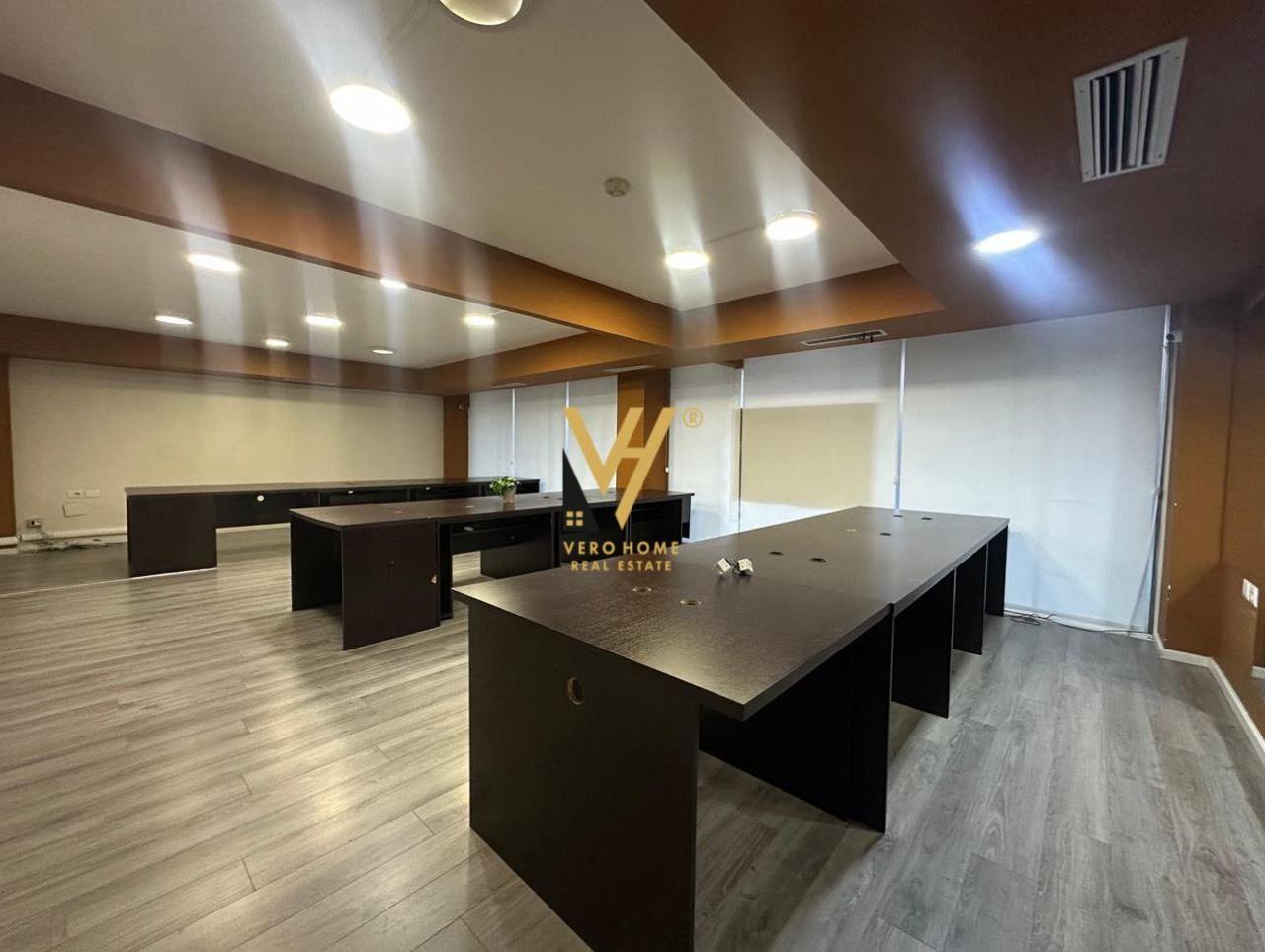 OFFICE 200 M2 FOR RENT IN WILLSON SHESHI AREA
