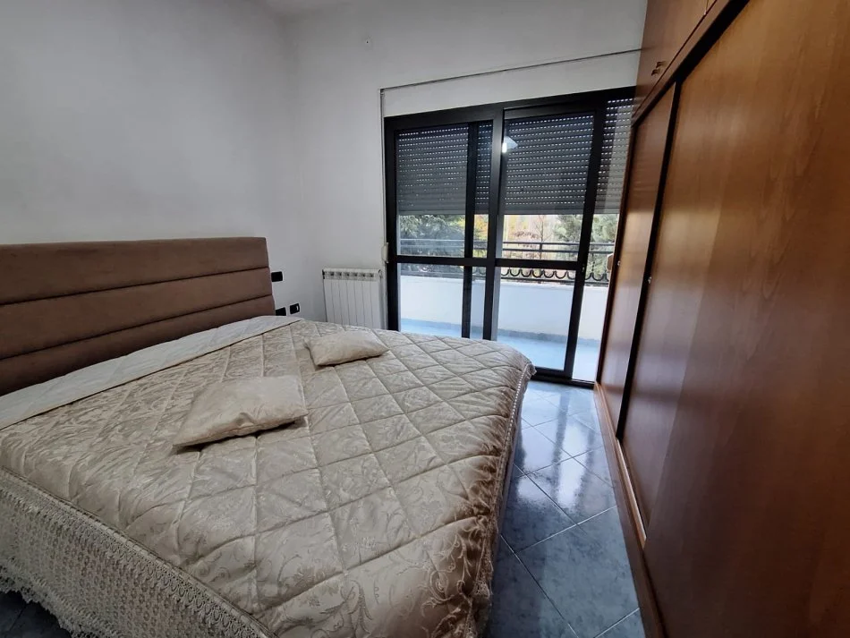 Tirane, Apartment for Rent 2+1+Balcony, 2nd Floor, 85 m², 500 € (BULEVARDI I RI)