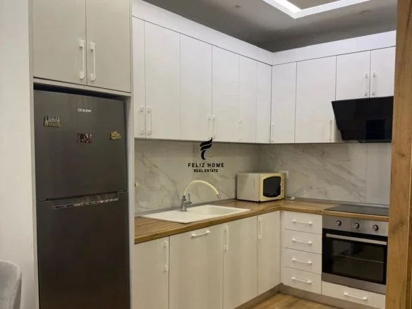 Tirane, Apartment for Rent 2+1+Balcony, 5th Floor, 108 m², €650 (RRUGA E KAVAJES)