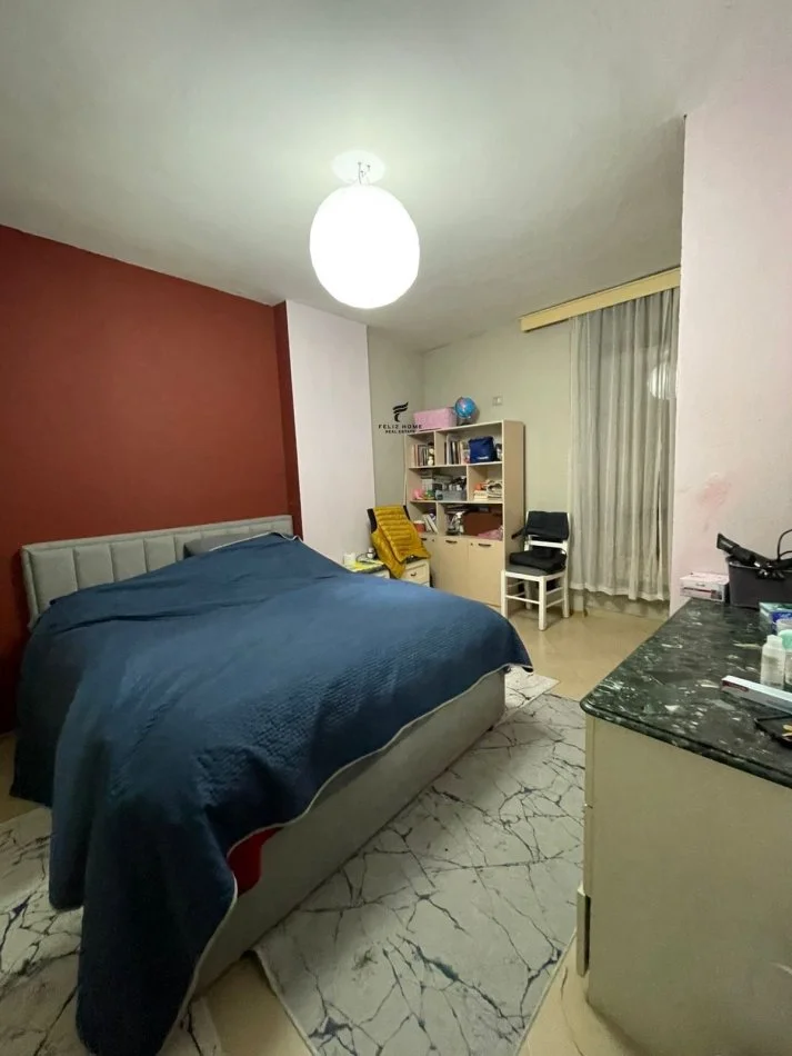 Tirane, affitto appartamento 2+1 Piano 3, 120 m² 620 € (ECO MARKET)