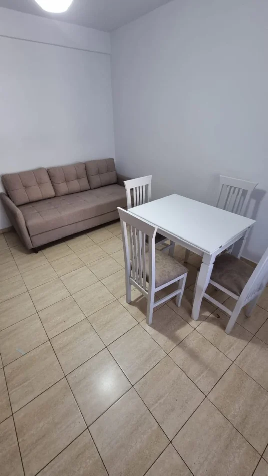 Tirane, affitto appartamento 2+1 Piano 3, 90 m² 550 € (Harry Fultz)