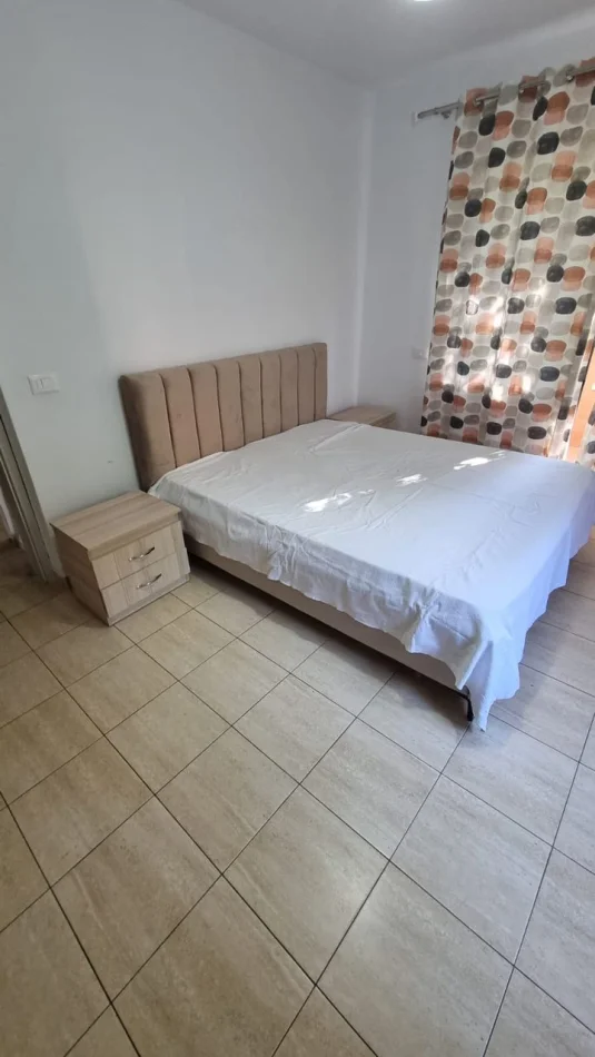 Tirane, affitto appartamento 2+1 Piano 3, 90 m² 550 € (Harry Fultz)