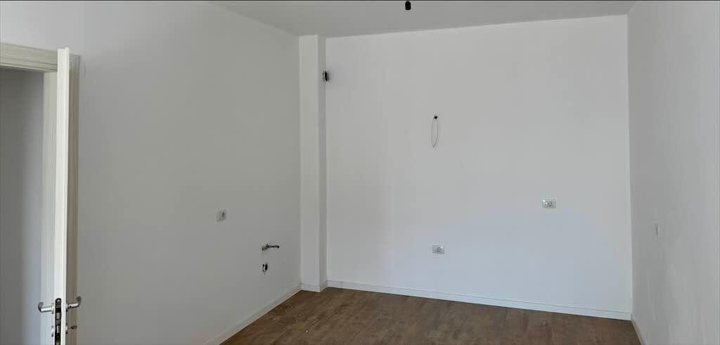 Complex E-88-Rr Dritan Hoxha, For Sale 2+1+2, Ready to Move In