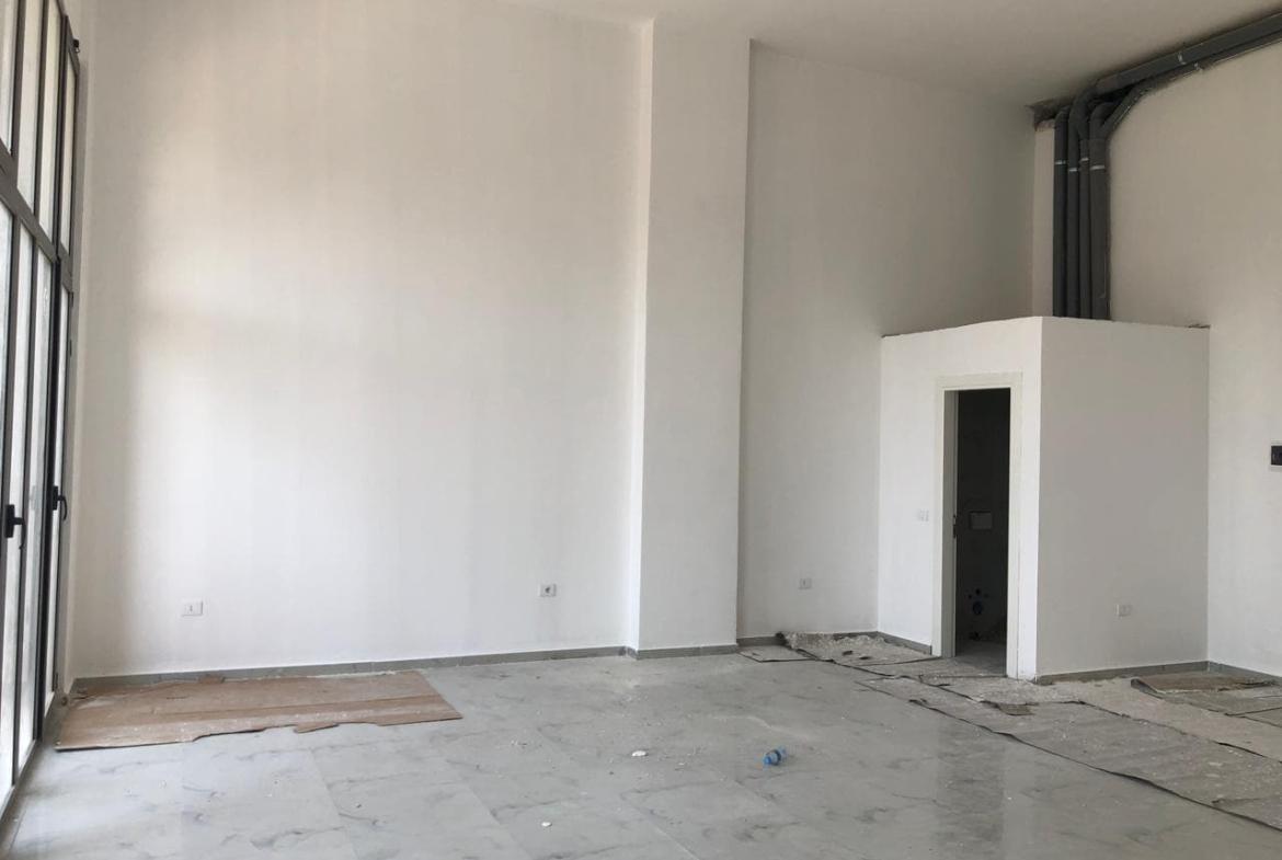 Zyre Me Qera Ne Xhamllik (ID BZ2662) Tirane